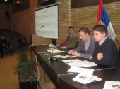 Mladi beže glavom bez obzira